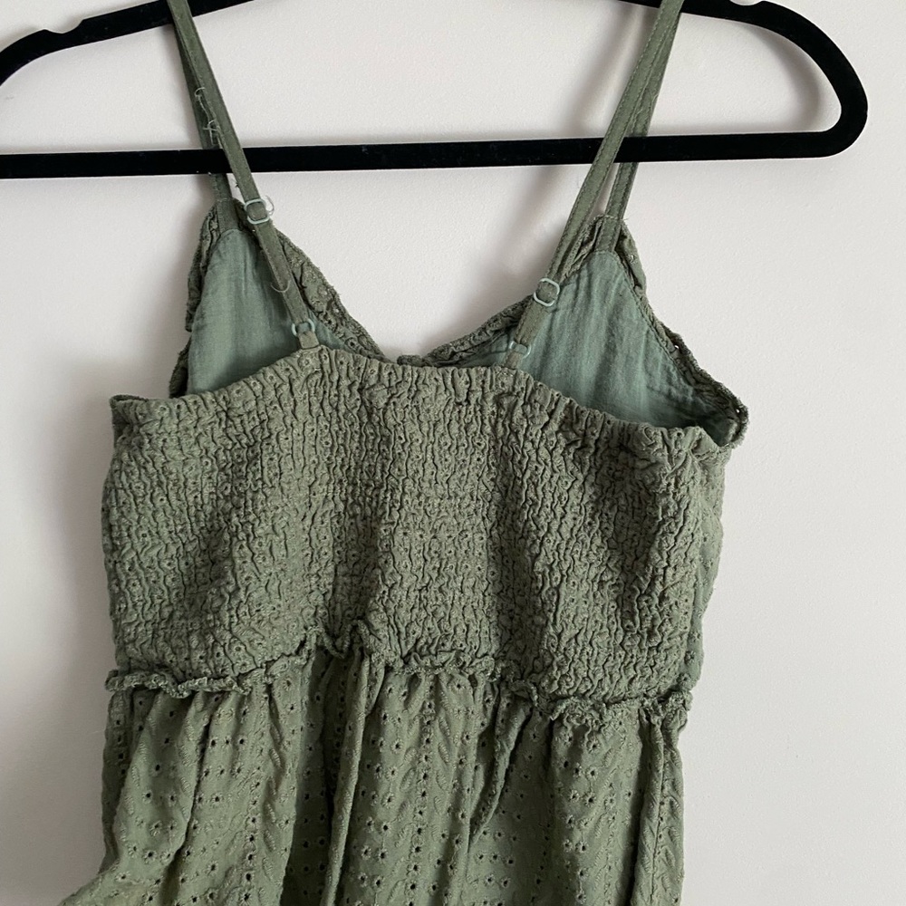 Green Top - Picture 2 of 3